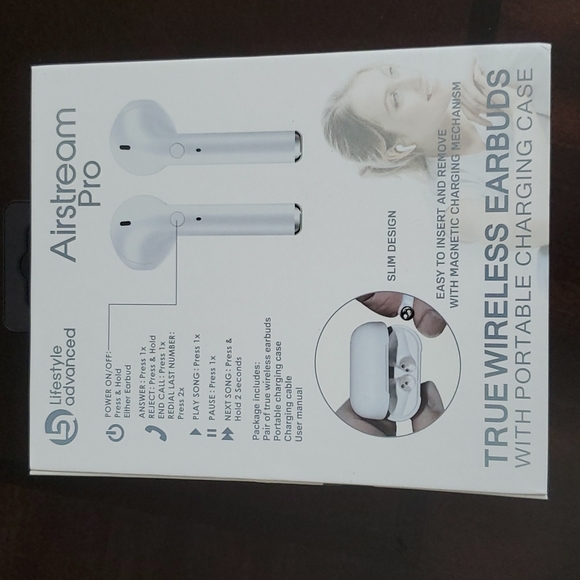 Lifestyle advanced Airstream Pro wireless earbuds - Picture 5 of 5
